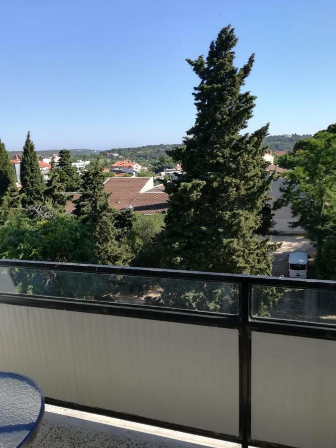 Apartman Tonika Pula Eksteriør billede